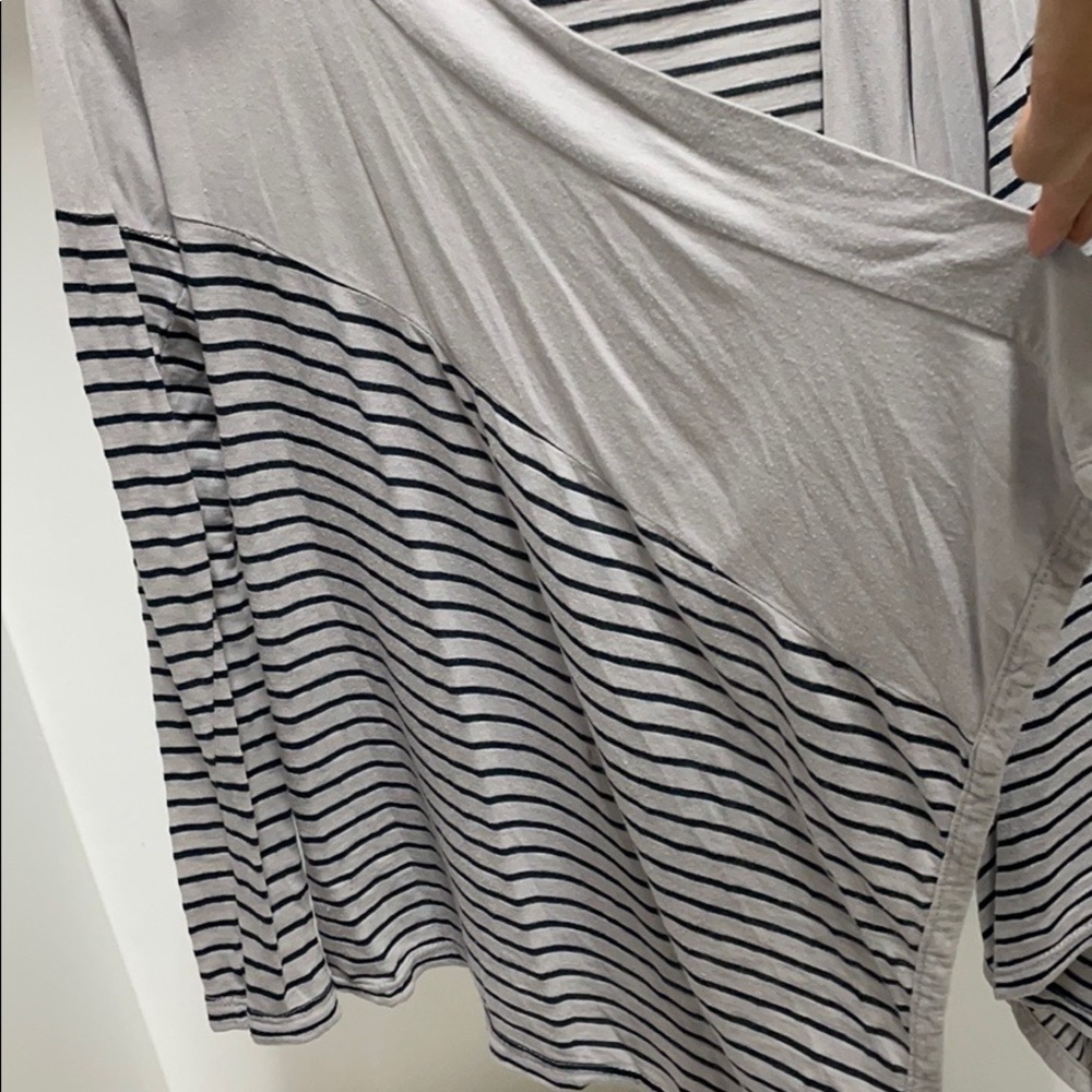 2 cardigans - Picture 4 of 8